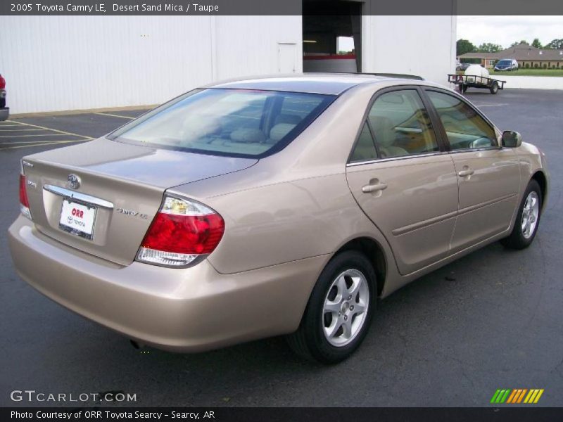 Desert Sand Mica / Taupe 2005 Toyota Camry LE