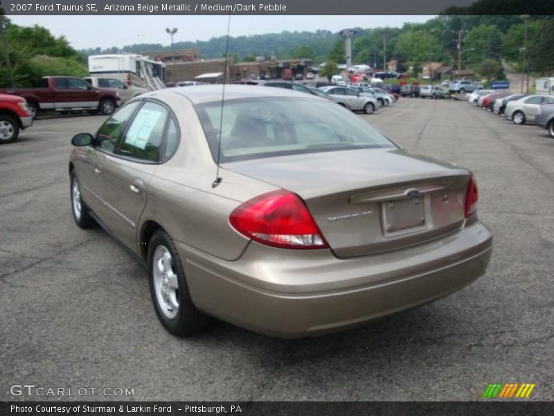 Arizona Beige Metallic / Medium/Dark Pebble 2007 Ford Taurus SE