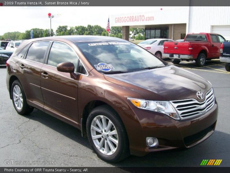 Sunset Bronze Mica / Ivory 2009 Toyota Venza I4