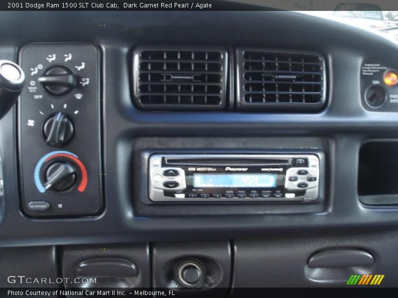 Dark Garnet Red Pearl / Agate 2001 Dodge Ram 1500 SLT Club Cab