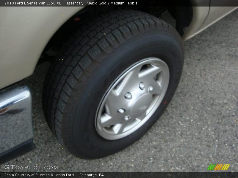 Pueblo Gold / Medium Pebble 2010 Ford E Series Van E350 XLT Passenger