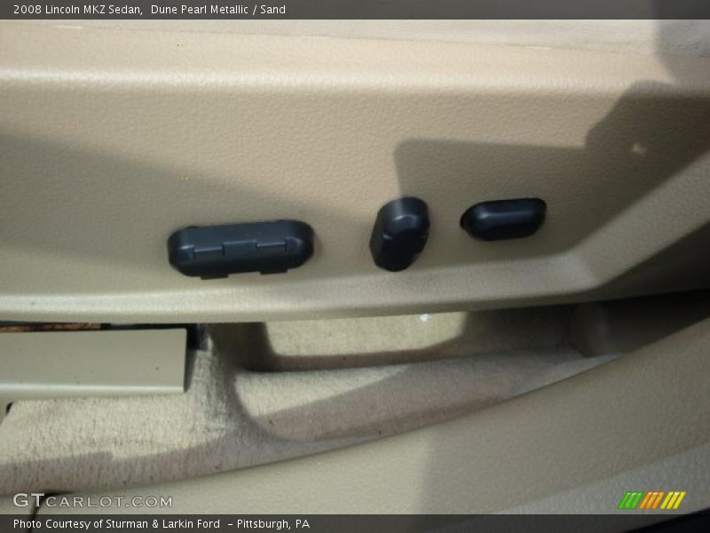 Dune Pearl Metallic / Sand 2008 Lincoln MKZ Sedan