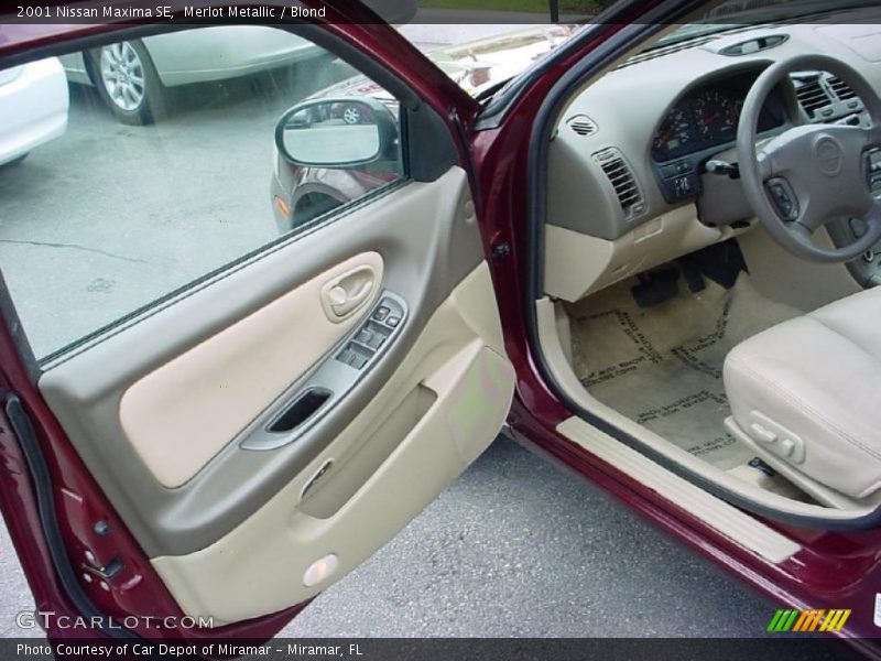 Merlot Metallic / Blond 2001 Nissan Maxima SE