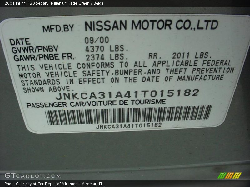Millenium Jade Green / Beige 2001 Infiniti I 30 Sedan