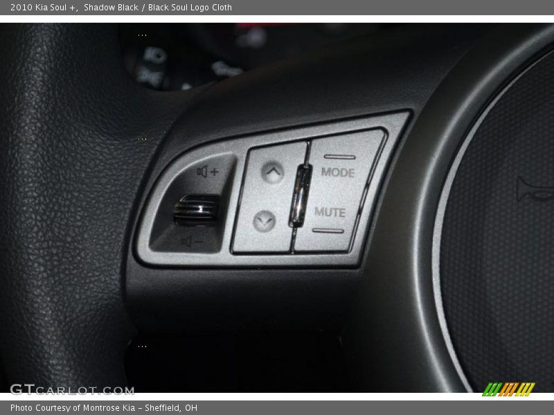Shadow Black / Black Soul Logo Cloth 2010 Kia Soul +