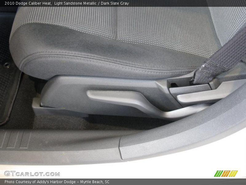 Light Sandstone Metallic / Dark Slate Gray 2010 Dodge Caliber Heat