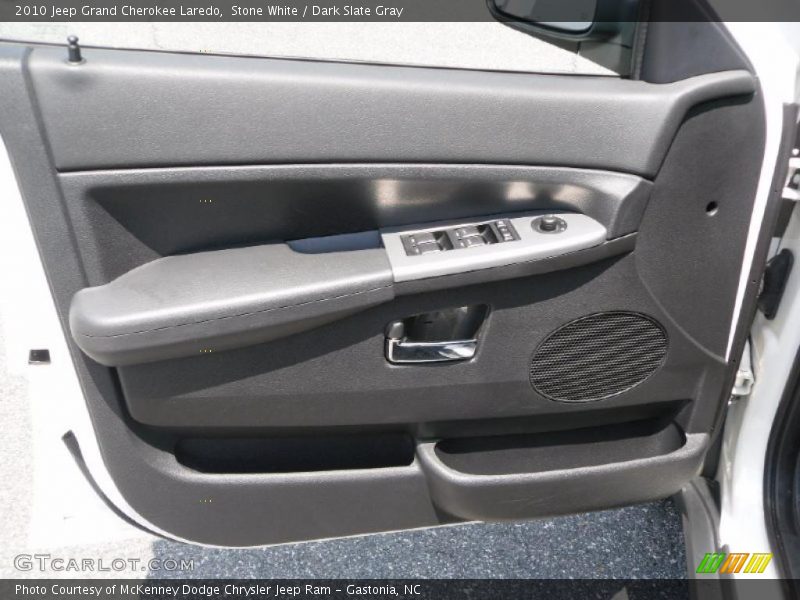 Stone White / Dark Slate Gray 2010 Jeep Grand Cherokee Laredo