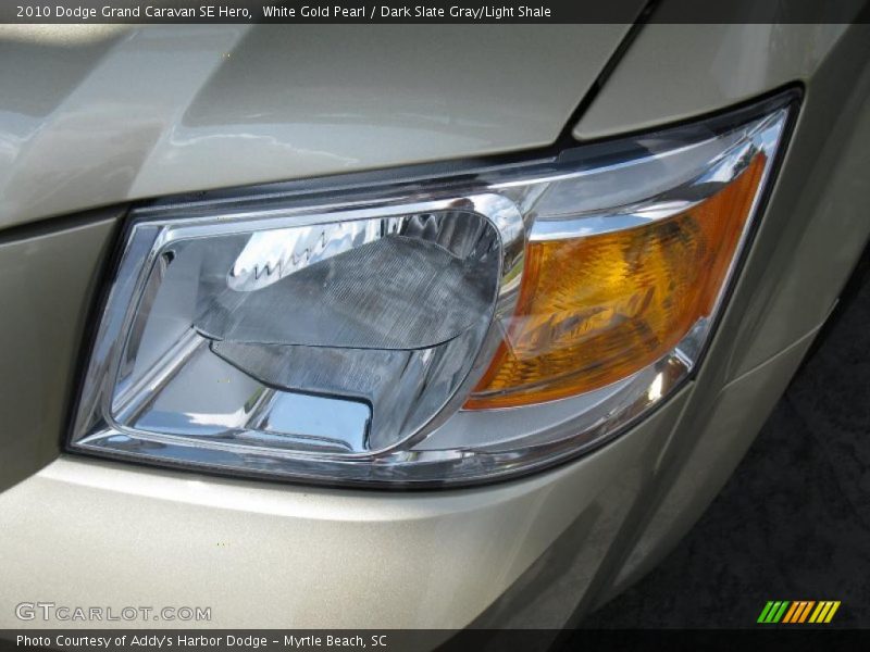 White Gold Pearl / Dark Slate Gray/Light Shale 2010 Dodge Grand Caravan SE Hero