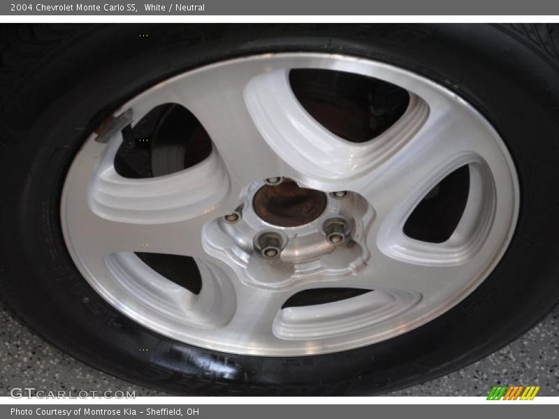 White / Neutral 2004 Chevrolet Monte Carlo SS