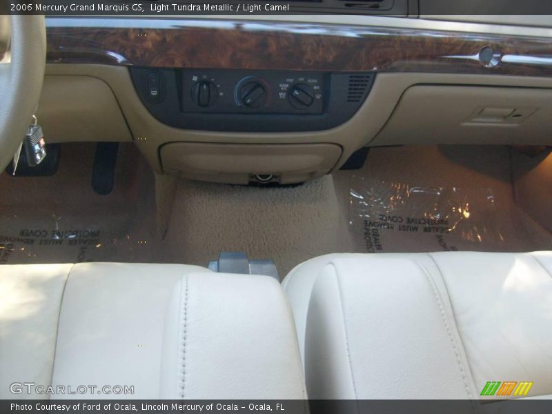 Light Tundra Metallic / Light Camel 2006 Mercury Grand Marquis GS