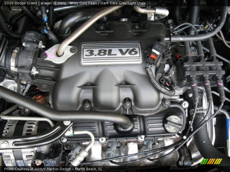 White Gold Pearl / Dark Slate Gray/Light Shale 2010 Dodge Grand Caravan SE Hero