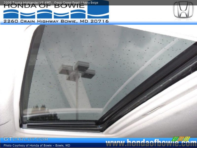 Oasis Green Pearl / Ivory Beige 2006 Toyota Highlander V6 4WD