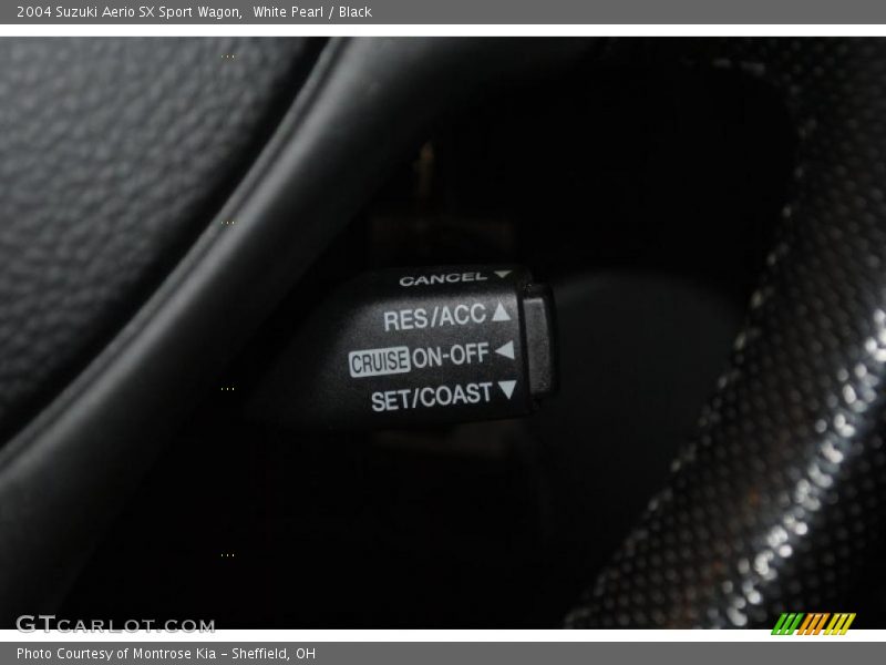White Pearl / Black 2004 Suzuki Aerio SX Sport Wagon