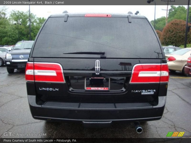 Black / Camel 2009 Lincoln Navigator 4x4