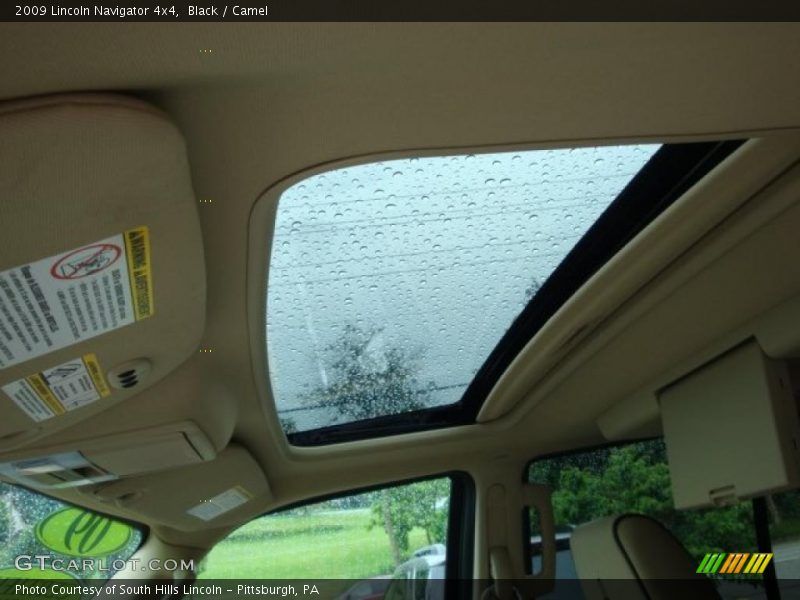 Black / Camel 2009 Lincoln Navigator 4x4