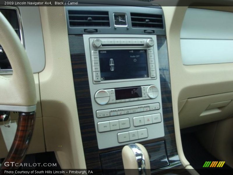 Black / Camel 2009 Lincoln Navigator 4x4