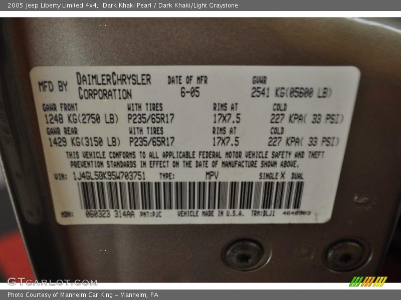 Dark Khaki Pearl / Dark Khaki/Light Graystone 2005 Jeep Liberty Limited 4x4