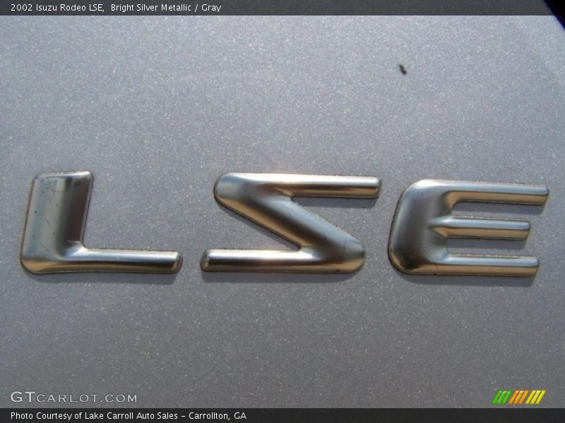 Bright Silver Metallic / Gray 2002 Isuzu Rodeo LSE