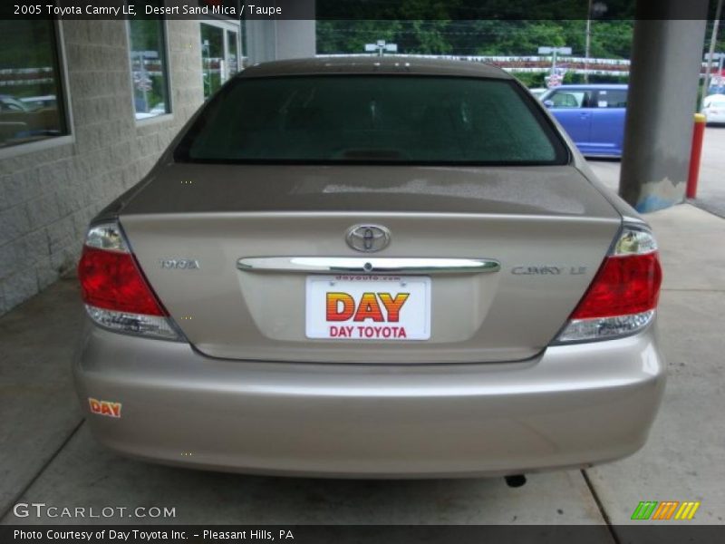 Desert Sand Mica / Taupe 2005 Toyota Camry LE