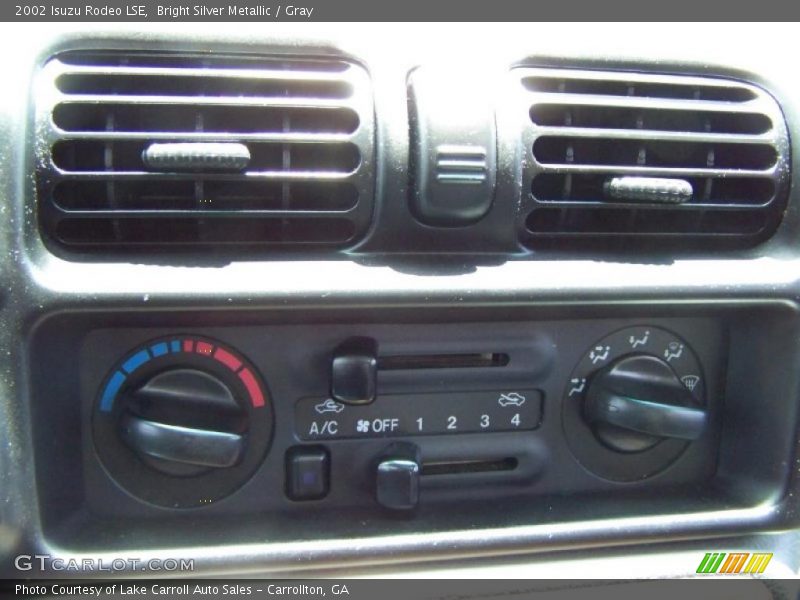 Bright Silver Metallic / Gray 2002 Isuzu Rodeo LSE