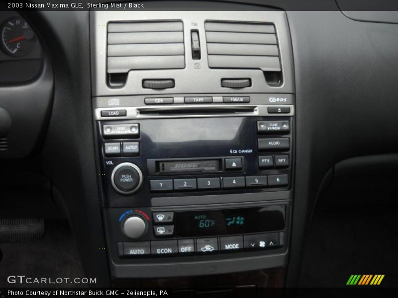 Sterling Mist / Black 2003 Nissan Maxima GLE