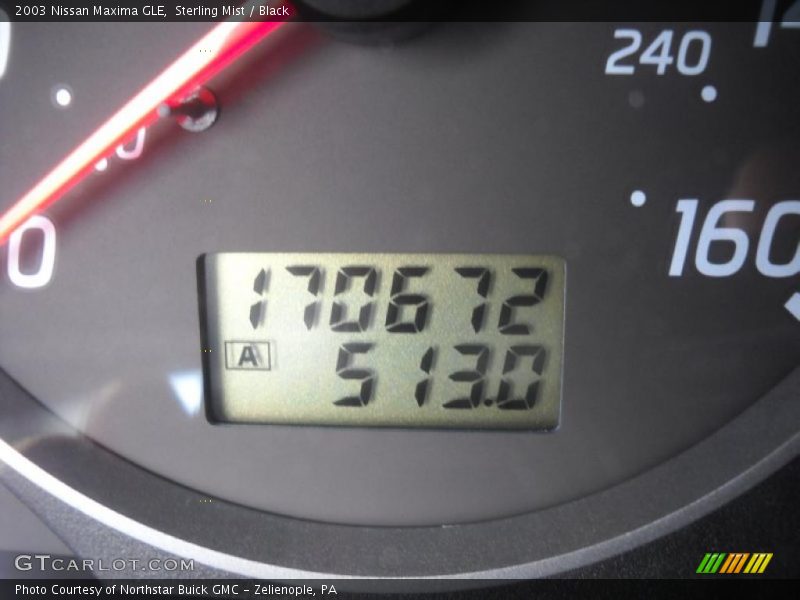Sterling Mist / Black 2003 Nissan Maxima GLE