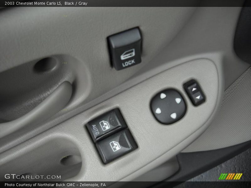 Black / Gray 2003 Chevrolet Monte Carlo LS