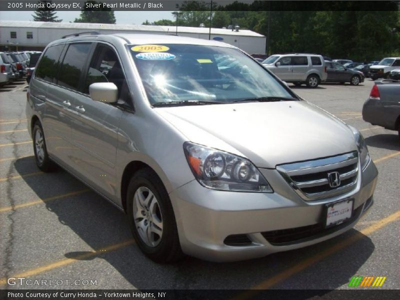 Silver Pearl Metallic / Black 2005 Honda Odyssey EX