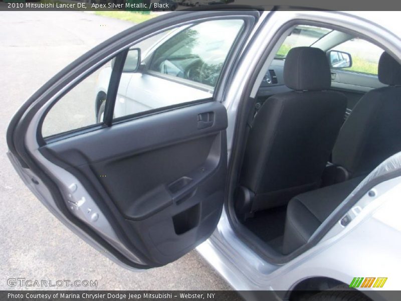 Apex Silver Metallic / Black 2010 Mitsubishi Lancer DE
