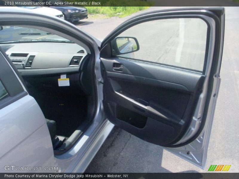 Apex Silver Metallic / Black 2010 Mitsubishi Lancer DE