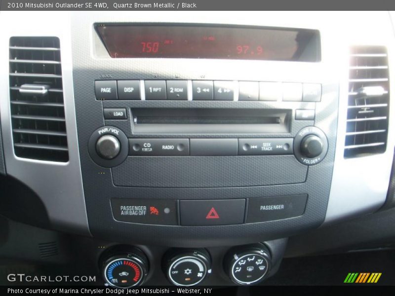 Quartz Brown Metallic / Black 2010 Mitsubishi Outlander SE 4WD