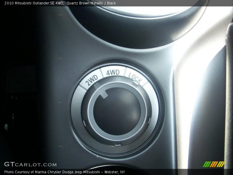 Quartz Brown Metallic / Black 2010 Mitsubishi Outlander SE 4WD