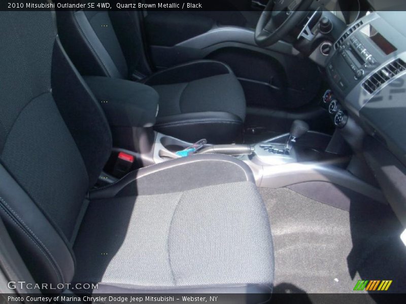 Quartz Brown Metallic / Black 2010 Mitsubishi Outlander SE 4WD