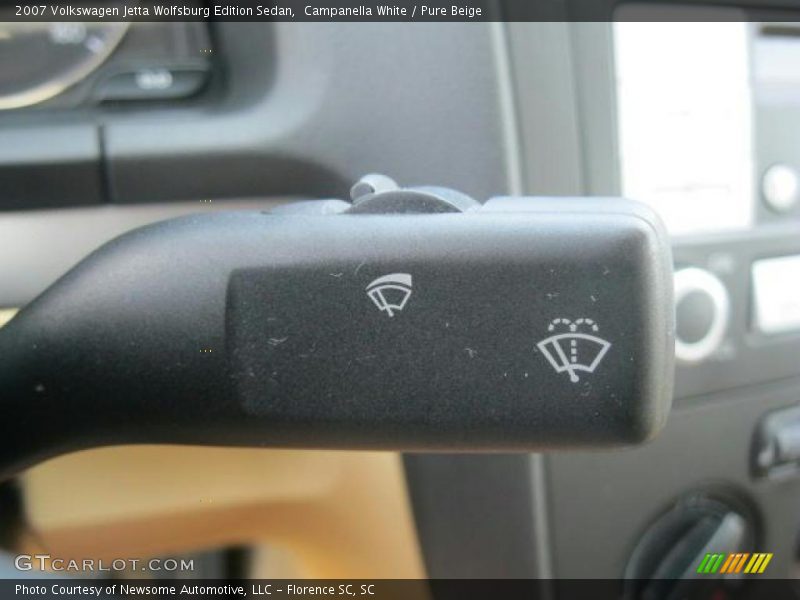 Campanella White / Pure Beige 2007 Volkswagen Jetta Wolfsburg Edition Sedan