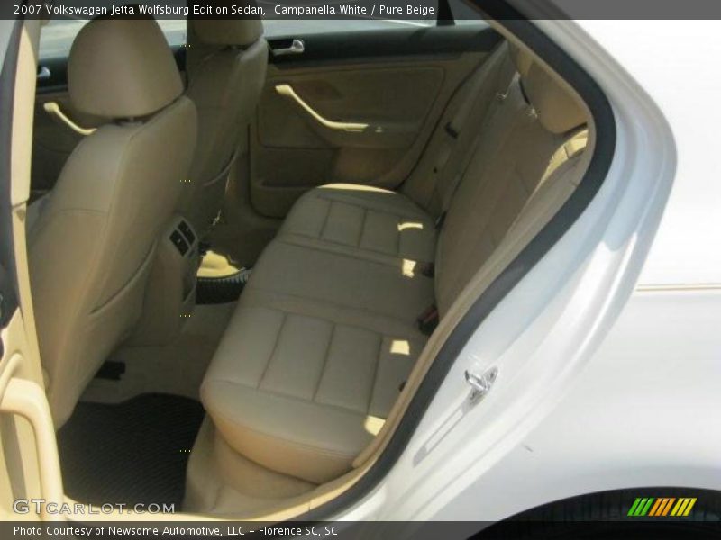 Campanella White / Pure Beige 2007 Volkswagen Jetta Wolfsburg Edition Sedan