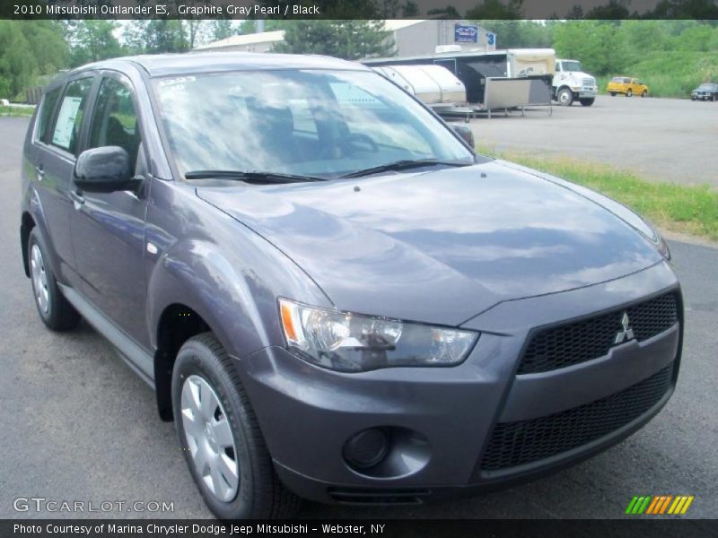 Graphite Gray Pearl / Black 2010 Mitsubishi Outlander ES