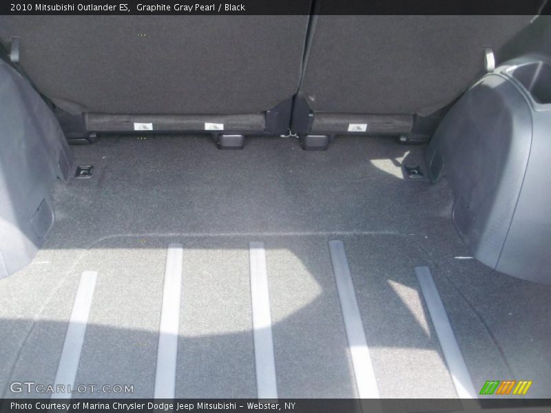 Graphite Gray Pearl / Black 2010 Mitsubishi Outlander ES