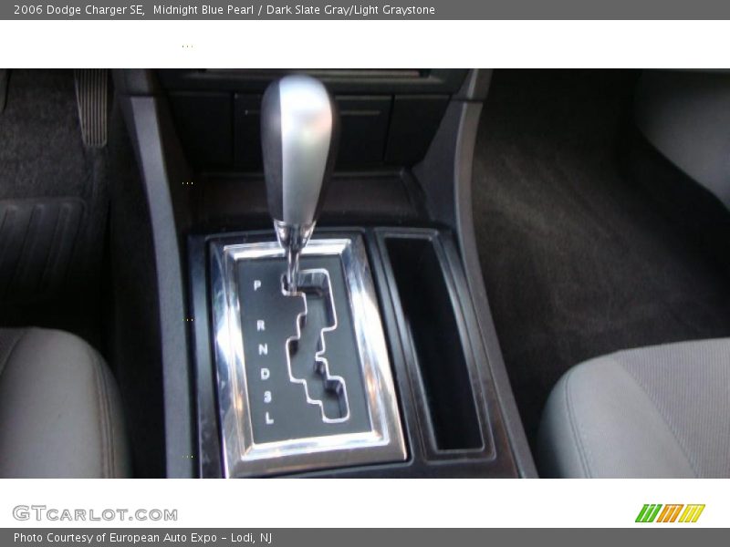 Midnight Blue Pearl / Dark Slate Gray/Light Graystone 2006 Dodge Charger SE