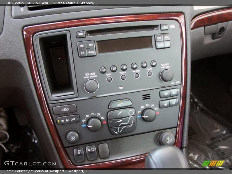 Silver Metallic / Graphite 2009 Volvo S60 2.5T AWD