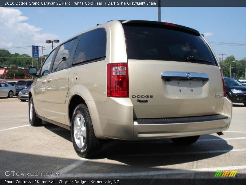 White Gold Pearl / Dark Slate Gray/Light Shale 2010 Dodge Grand Caravan SE Hero