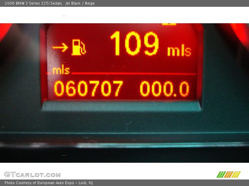 Jet Black / Beige 2006 BMW 3 Series 325i Sedan