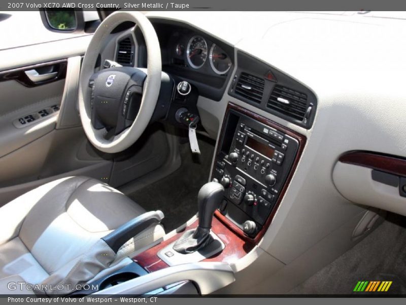 Silver Metallic / Taupe 2007 Volvo XC70 AWD Cross Country