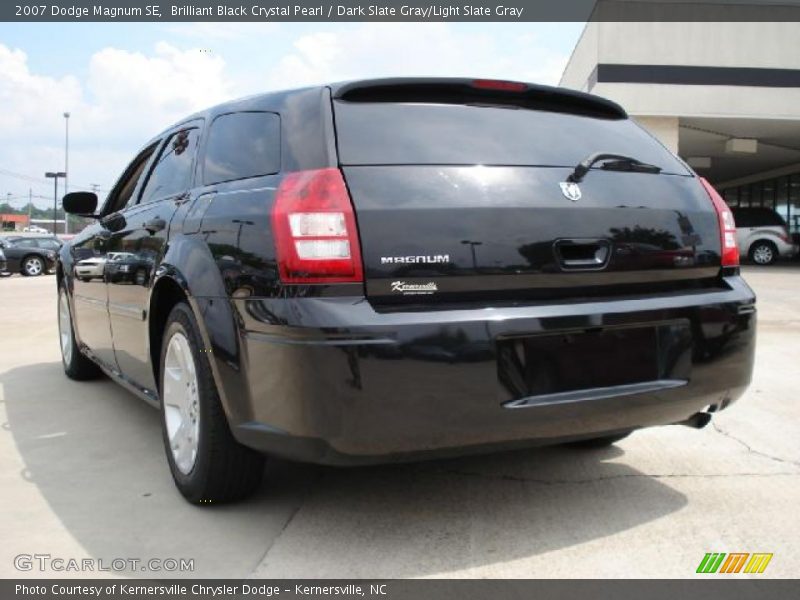 Brilliant Black Crystal Pearl / Dark Slate Gray/Light Slate Gray 2007 Dodge Magnum SE
