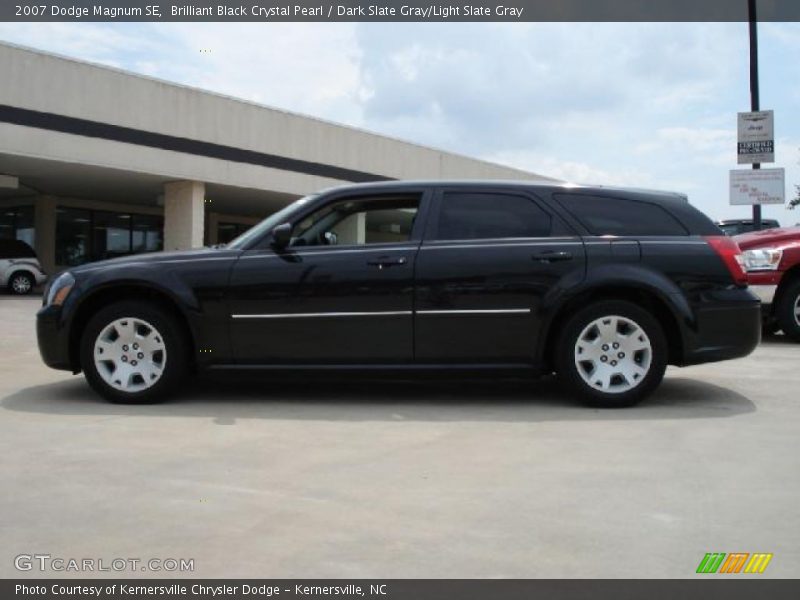 Brilliant Black Crystal Pearl / Dark Slate Gray/Light Slate Gray 2007 Dodge Magnum SE