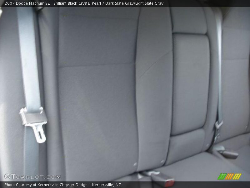 Brilliant Black Crystal Pearl / Dark Slate Gray/Light Slate Gray 2007 Dodge Magnum SE