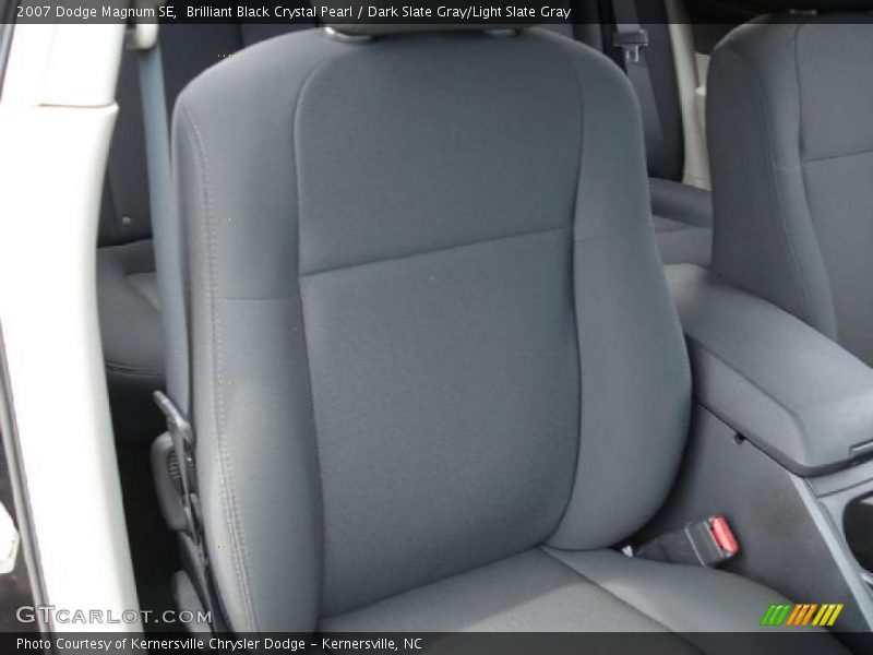 Brilliant Black Crystal Pearl / Dark Slate Gray/Light Slate Gray 2007 Dodge Magnum SE