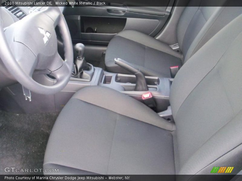 Wicked White Metallic / Black 2010 Mitsubishi Lancer DE