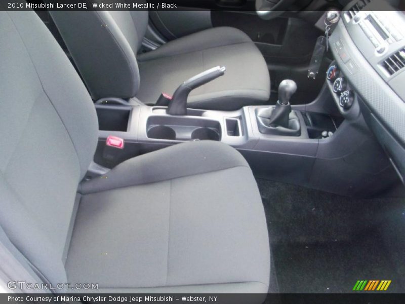 Wicked White Metallic / Black 2010 Mitsubishi Lancer DE
