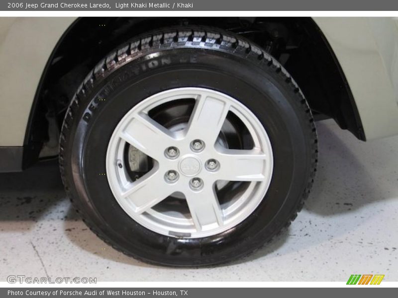 Light Khaki Metallic / Khaki 2006 Jeep Grand Cherokee Laredo