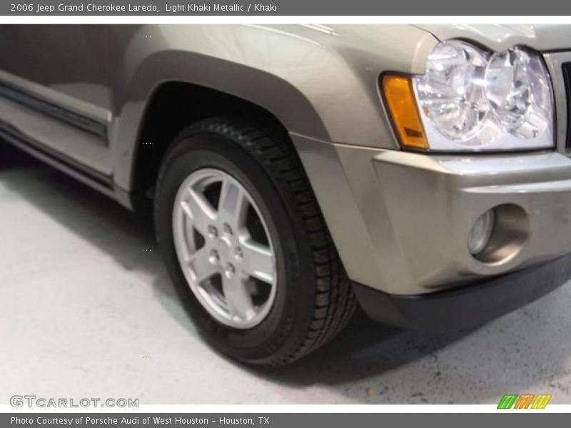 Light Khaki Metallic / Khaki 2006 Jeep Grand Cherokee Laredo
